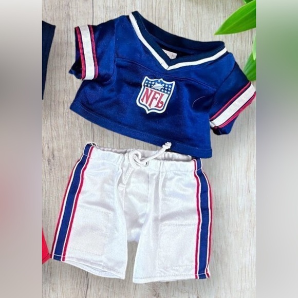 BUILD A BEAR Lot of 2 Sports NFL Football & NBA Basketball Outfits Clothes - Picture 2 of 3